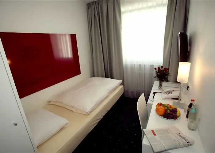 Hotel Admiral Frankfurt Centre 3*