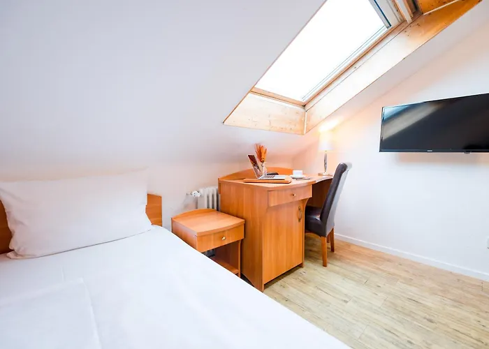 Hotel Admiral Frankfurt Centre 3*