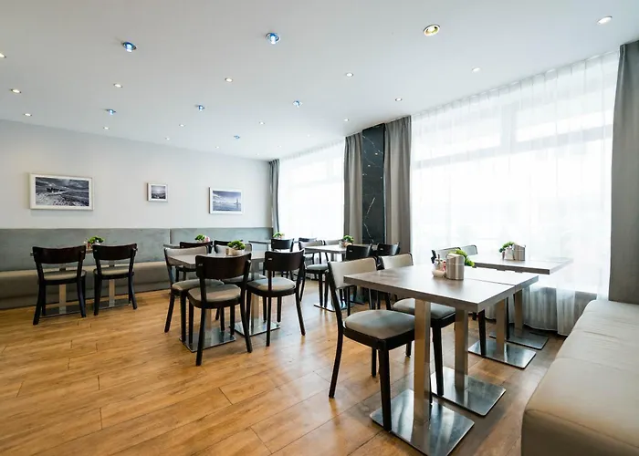 Hotel Admiral Frankfurt Centre 3*
