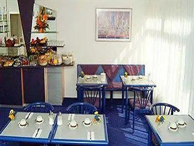 Admiral Frankfurt Centre Hotel